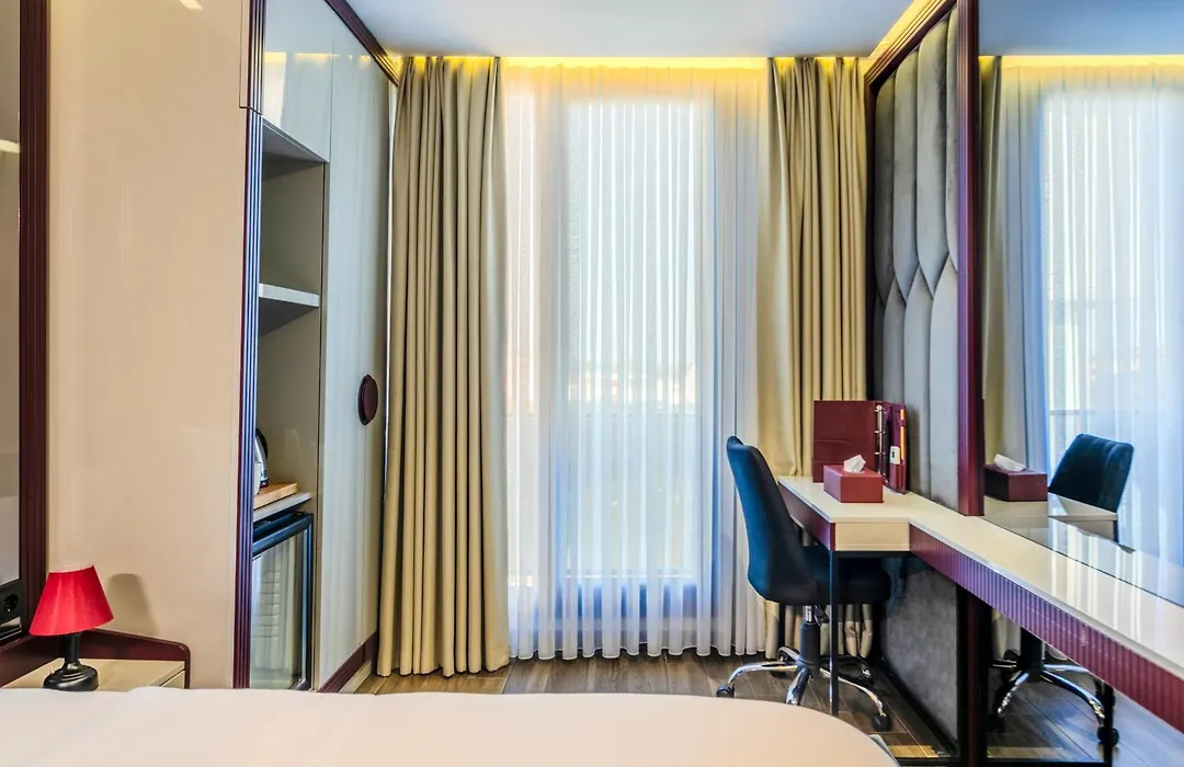 Heaven Premium Hotel Restaurant&Airport Shuttle-1