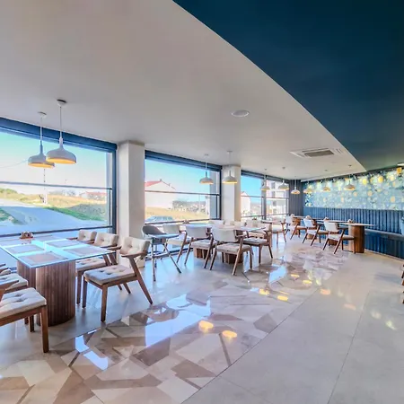 Heaven Premium Hotel Restaurant & Airport Shuttle-3